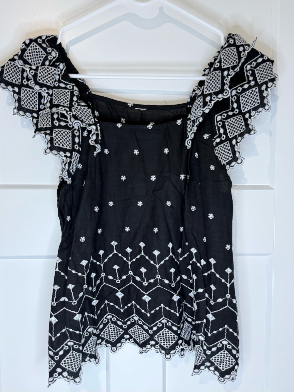 Old Navy Black Embroidered Flutter Sleeve Peasant Top